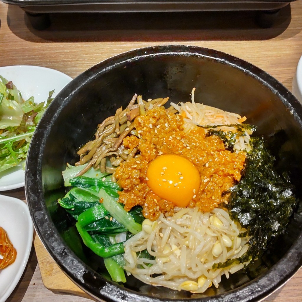 ユーザーが投稿した石焼ビビンバ定食の写真 - 実際訪問したユーザーが直接撮影して投稿した西原韓国料理焼肉・韓国料理KollaBo 代々木上原店の写真