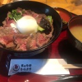 あか牛丼セット - 実際訪問したユーザーが直接撮影して投稿した乙姫牛丼あか牛丼いわさきの写真のメニュー情報