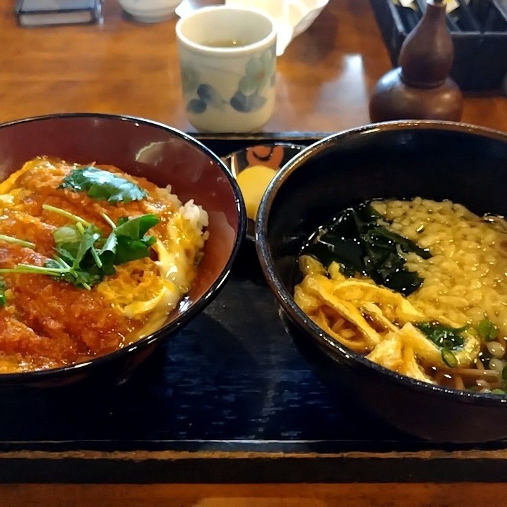 ユーザーが投稿したカツ丼定食の写真 - 実際訪問したユーザーが直接撮影して投稿した岡本そば味憩い 甲南そばの写真