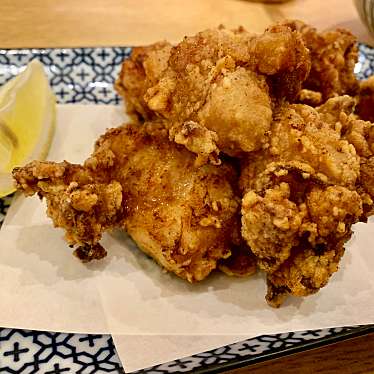 実際訪問したユーザーが直接撮影して投稿した難波中居酒屋肉汁餃子と190円レモンサワー 難波のしんちゃんの写真