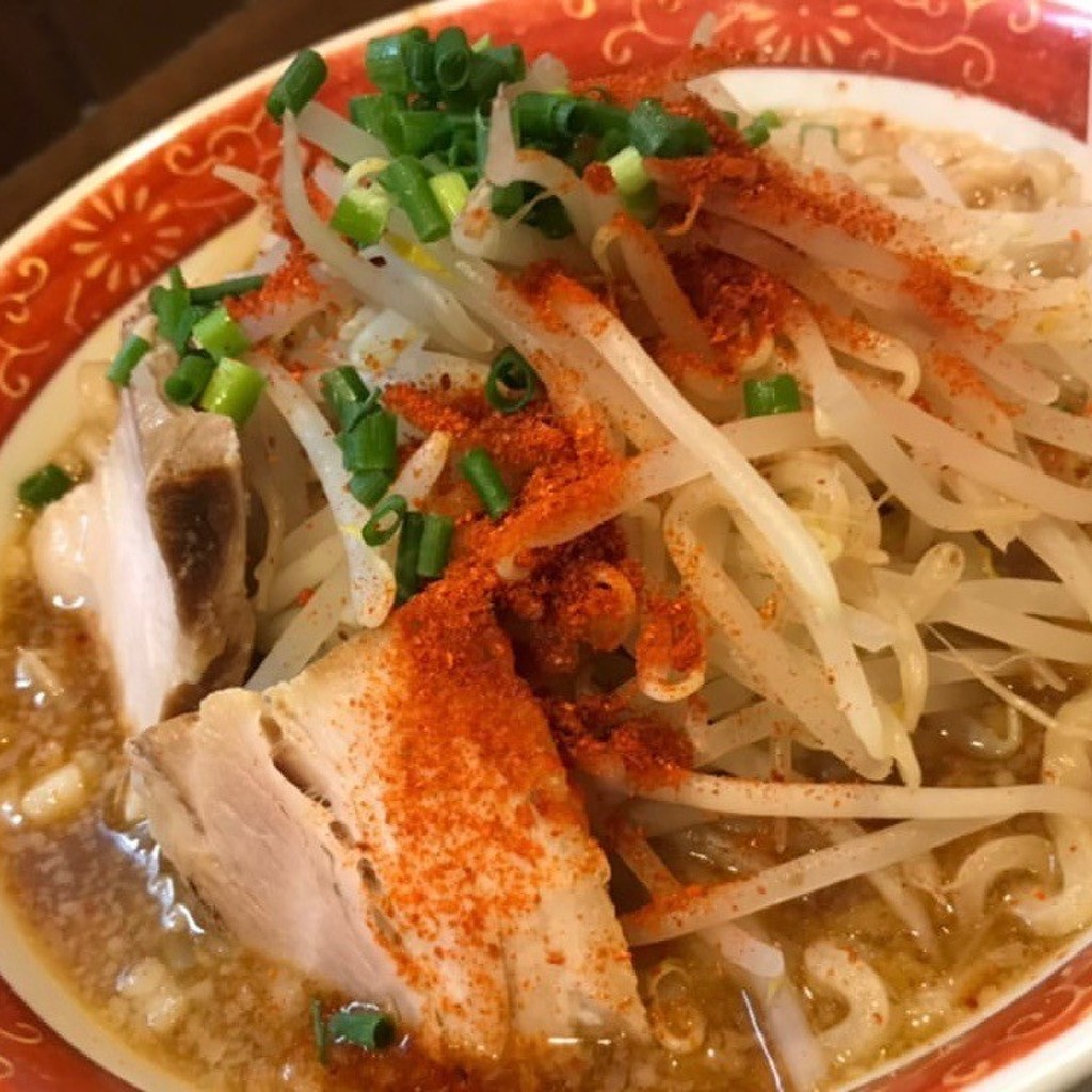 ユーザーが投稿した赤富士ラーメンの写真 - 実際訪問したユーザーが直接撮影して投稿した松波ラーメン / つけ麺無限大 西千葉店の写真