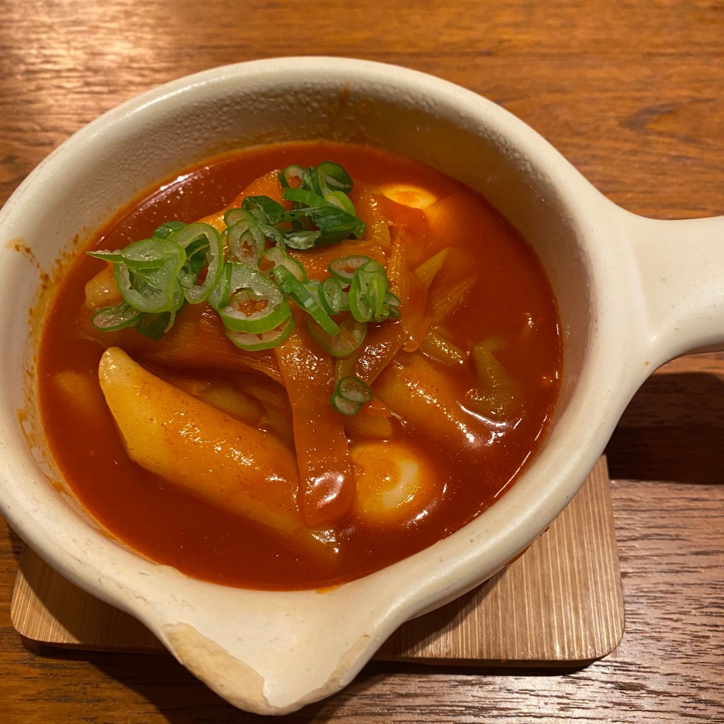 ユーザーが投稿したトッポギの写真 - 実際訪問したユーザーが直接撮影して投稿した渋谷韓国料理韓国ごはん・酒家 ダイダイ 渋谷ストリーム店の写真
