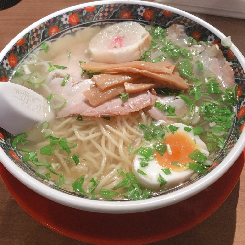 ユーザーが投稿した塩ラーメンの写真 - 実際訪問したユーザーが直接撮影して投稿した美々ラーメン / つけ麺札幌ラーメン 雪あかり 新千歳空港店の写真