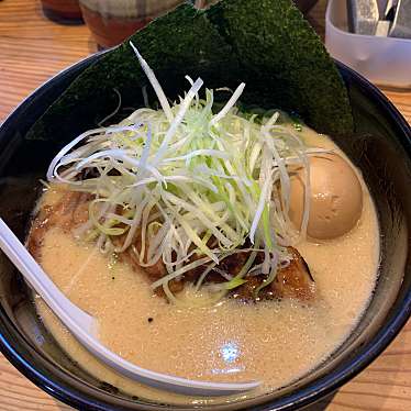 実際訪問したユーザーが直接撮影して投稿した神鳥谷ラーメン専門店博多龍ノ髭小山店の写真