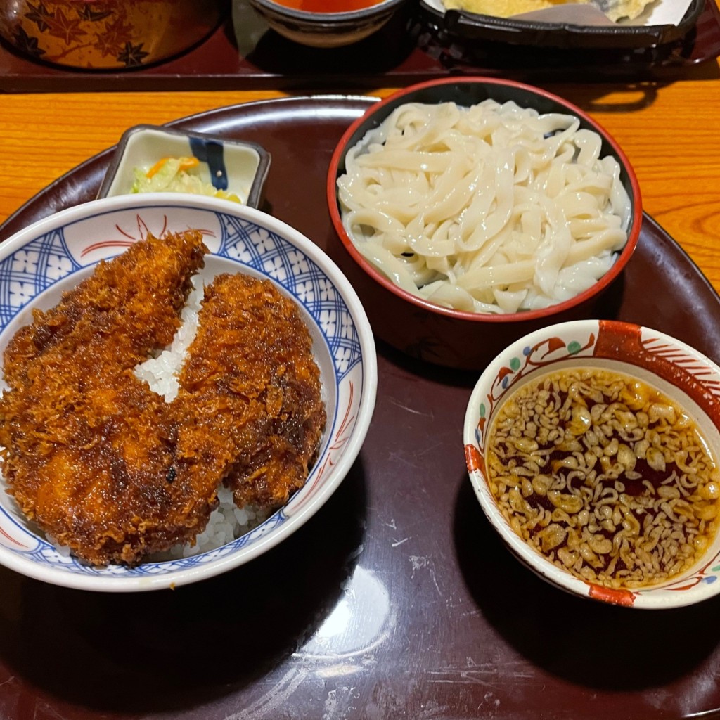 ユーザーが投稿したソースヒレカツ丼 小うどんの写真 - 実際訪問したユーザーが直接撮影して投稿した行幸田居酒屋一銚 渋川店の写真