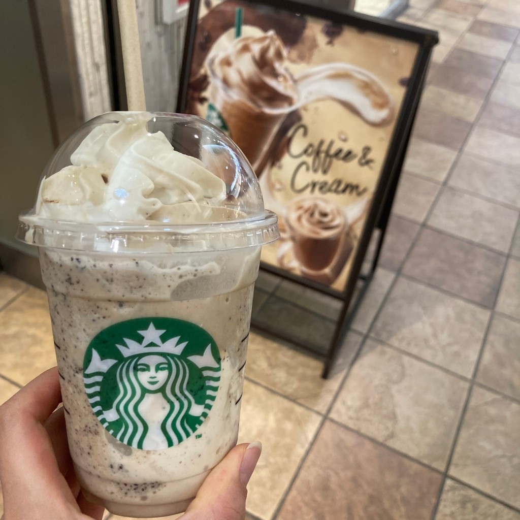 ユーザーが投稿したTコーヒー & クリーム F with CCの写真 - 実際訪問したユーザーが直接撮影して投稿した亀戸カフェスターバックスコーヒー アトレ亀戸店の写真