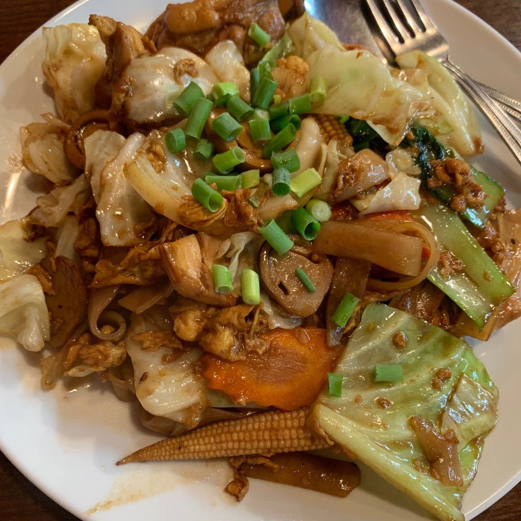 ユーザーが投稿した太麺ビーフンの写真 - 実際訪問したユーザーが直接撮影して投稿した高円寺南タイ料理BAAN ESAN 高円寺店の写真