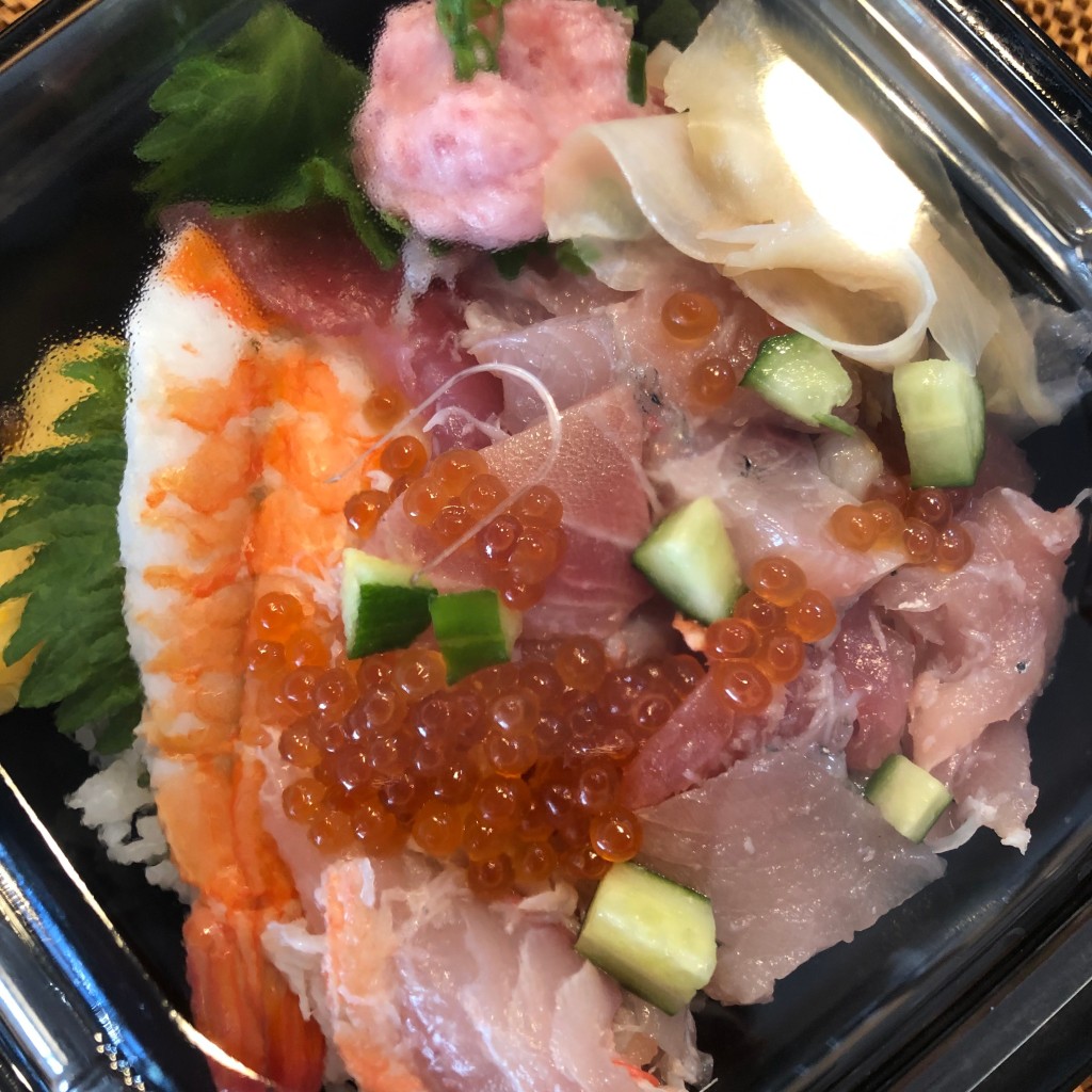 ユーザーが投稿したまかない丼の写真 - 実際訪問したユーザーが直接撮影して投稿した北沢お弁当さいちゃんの写真