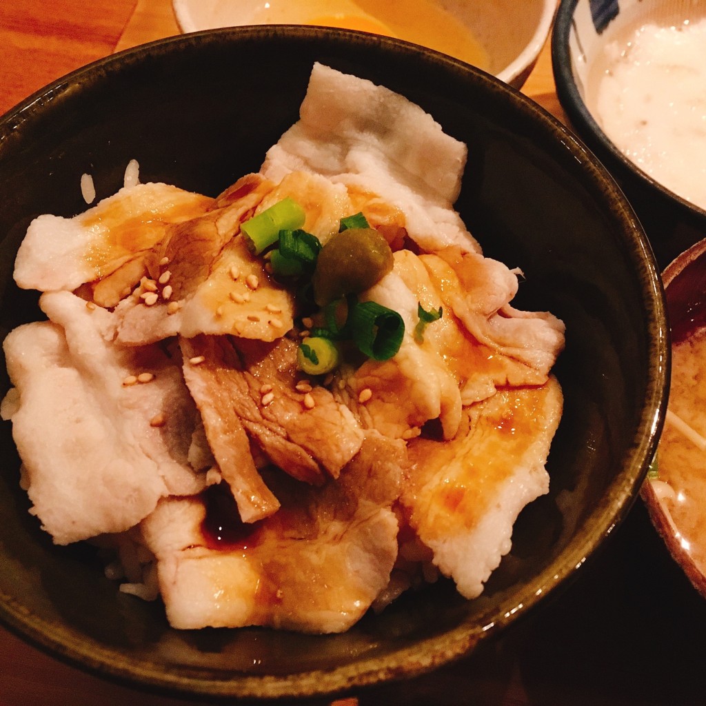 ユーザーが投稿した「豚しゃぶ」生自然薯とろろ定食の写真 - 実際訪問したユーザーが直接撮影して投稿した渋谷自然食 / 薬膳自然薯 tororoの写真