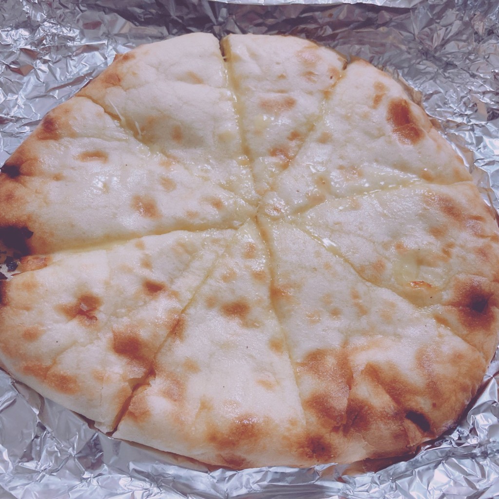 ユーザーが投稿したチーズナンの写真 - 実際訪問したユーザーが直接撮影して投稿した千波町インド料理シタラキッチンの写真