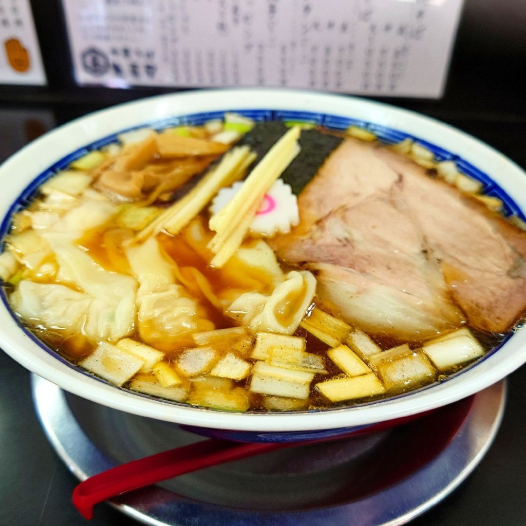 食いしん病さんが投稿した上泉町ラーメン専門店のお店中華そば 亀喜屋/チュウカソバ カメキヤの写真