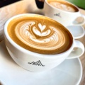 カフェラテ - 実際訪問したユーザーが直接撮影して投稿した永代町カフェJUNE COFFEE OSAKAの写真のメニュー情報