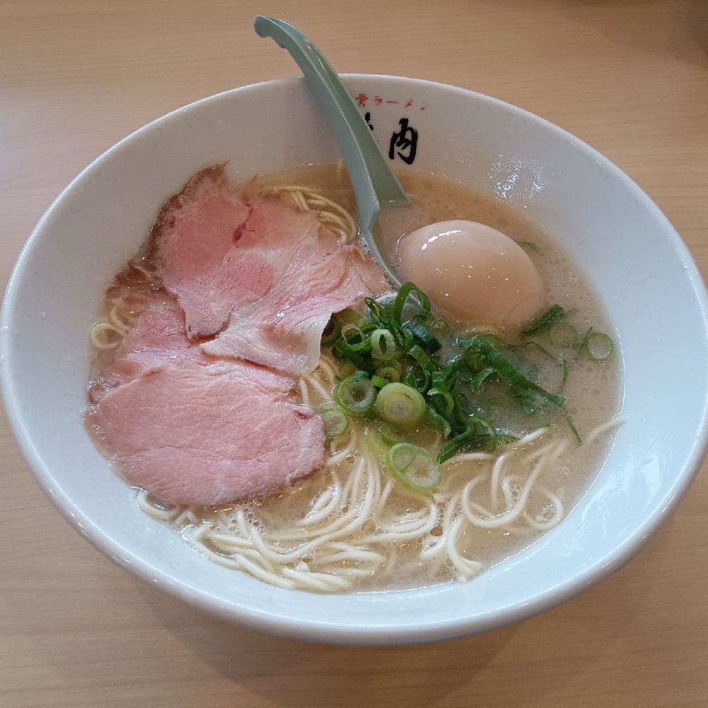 ユーザーが投稿した味玉ラーメンの写真 - 実際訪問したユーザーが直接撮影して投稿した貝津町ラーメン / つけ麺豚骨ラーメン 森内の写真