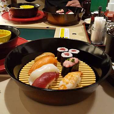 まるきちくんさんが投稿した城下寿司のお店うまい鮨勘 ゆとろぎ八戸城下店/ウマイカンスシ ユトロギハチノヘシロシタテンの写真