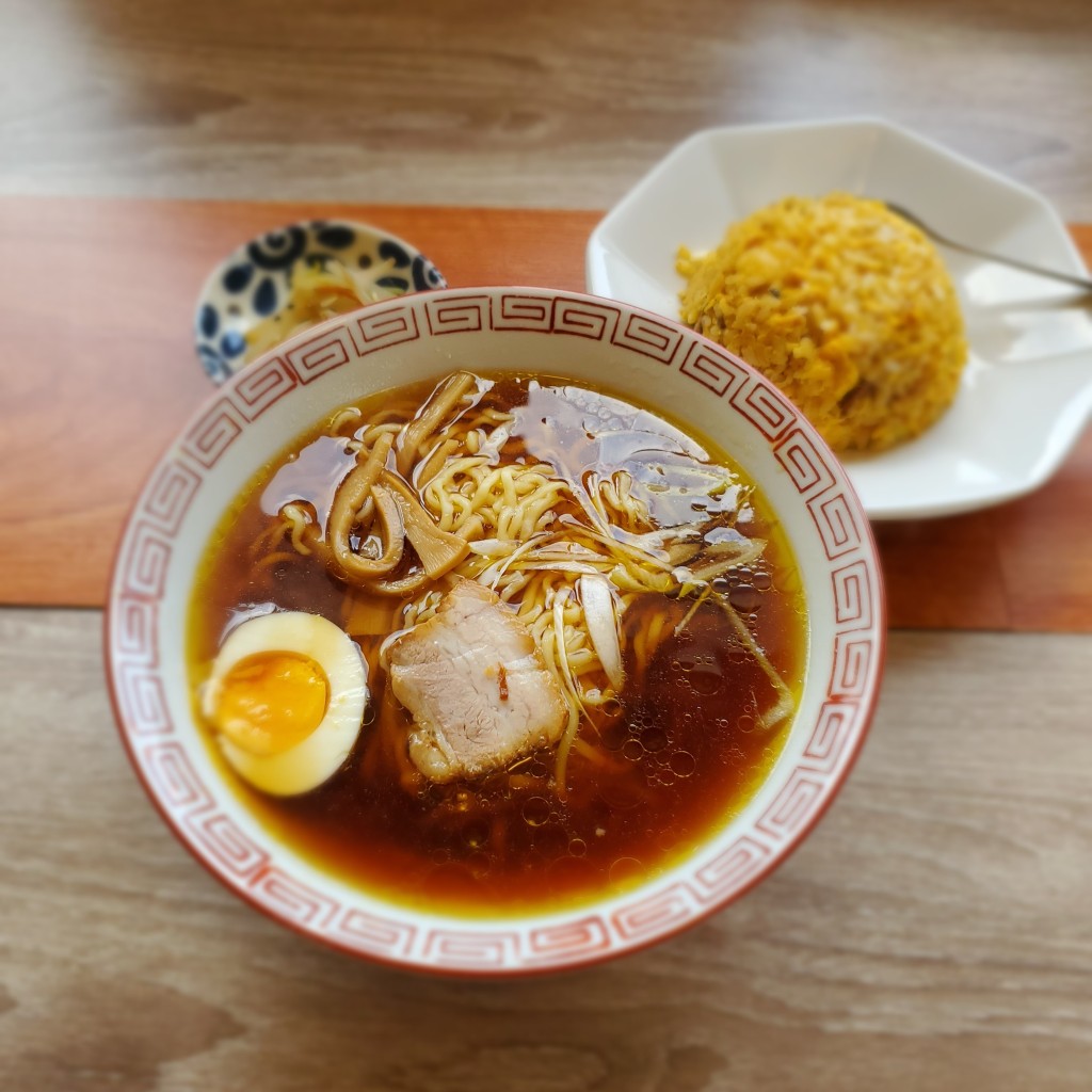 実際訪問したユーザーが直接撮影して投稿した婦中町板倉ラーメン / つけ麺ラーメン 蔵王桃花の写真