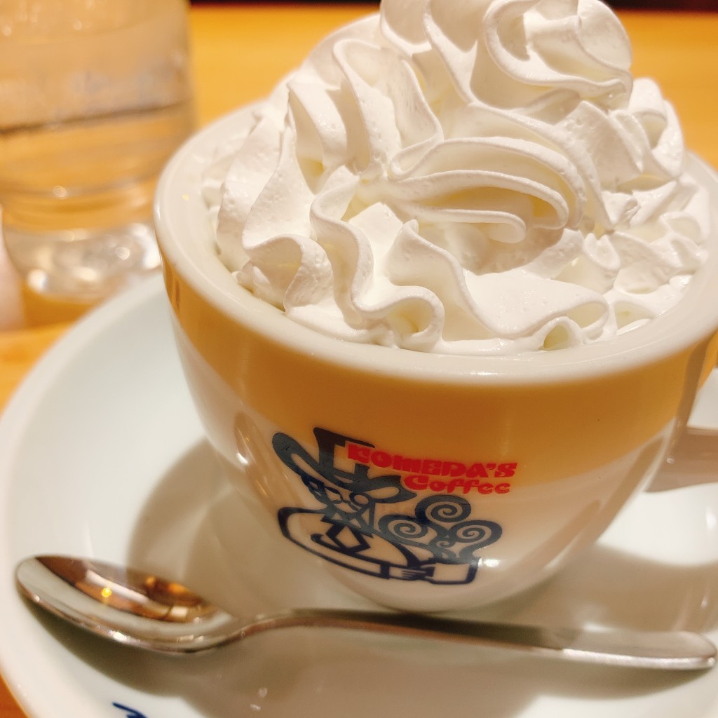 ユーザーが投稿したウインナーコーヒーの写真 - 実際訪問したユーザーが直接撮影して投稿した中山喫茶店コメダ珈琲 横浜中山店の写真