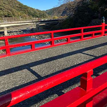 実際訪問したユーザーが直接撮影して投稿した湯本地域名所あじさい橋の写真