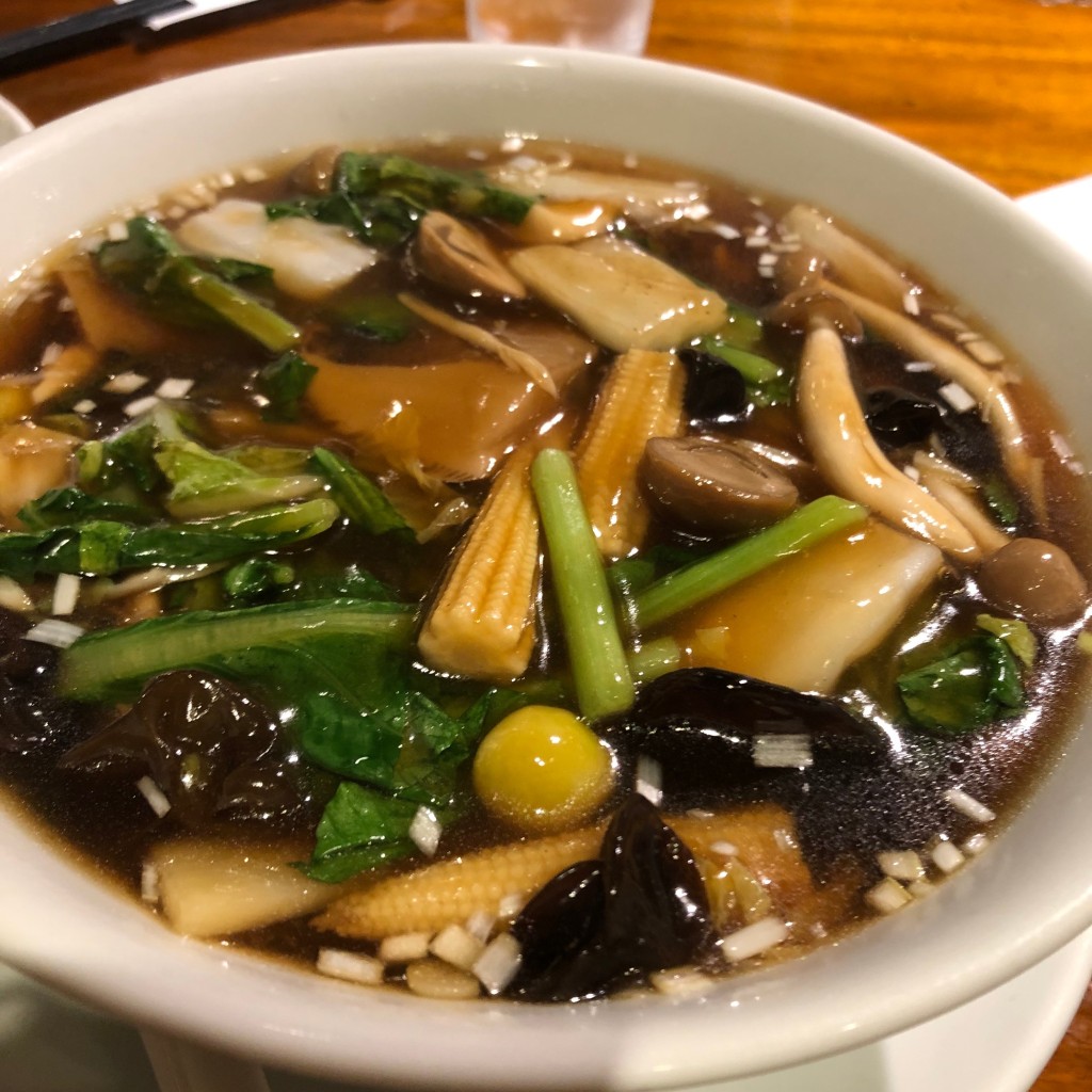 ユーザーが投稿した野菜入りつゆそばの写真 - 実際訪問したユーザーが直接撮影して投稿した道玄坂中華料理PANDA SELECTの写真
