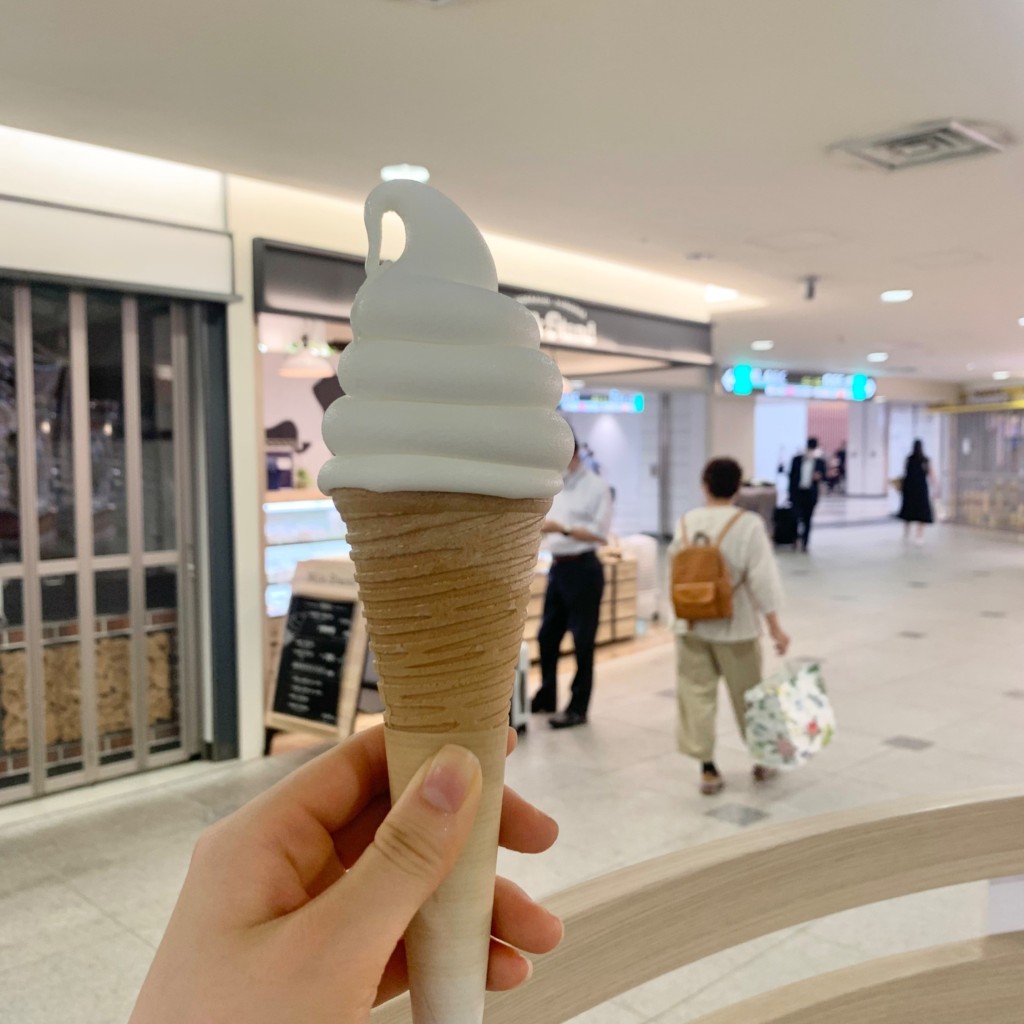 胃もたれ23さんが投稿した美々アイスクリームのお店ミルクスタンド 北海道興農社/Milk Standの写真