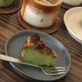 抹茶チーズケーキ - 実際訪問したユーザーが直接撮影して投稿した桃谷カフェOurLog COFFEEの写真のメニュー情報