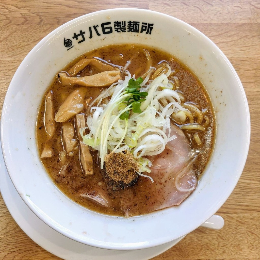 ユーザーが投稿したサバ醤油ラーメンの写真 - 実際訪問したユーザーが直接撮影して投稿した並木台ラーメン専門店サバ6製麺所 藤沢柄沢店の写真