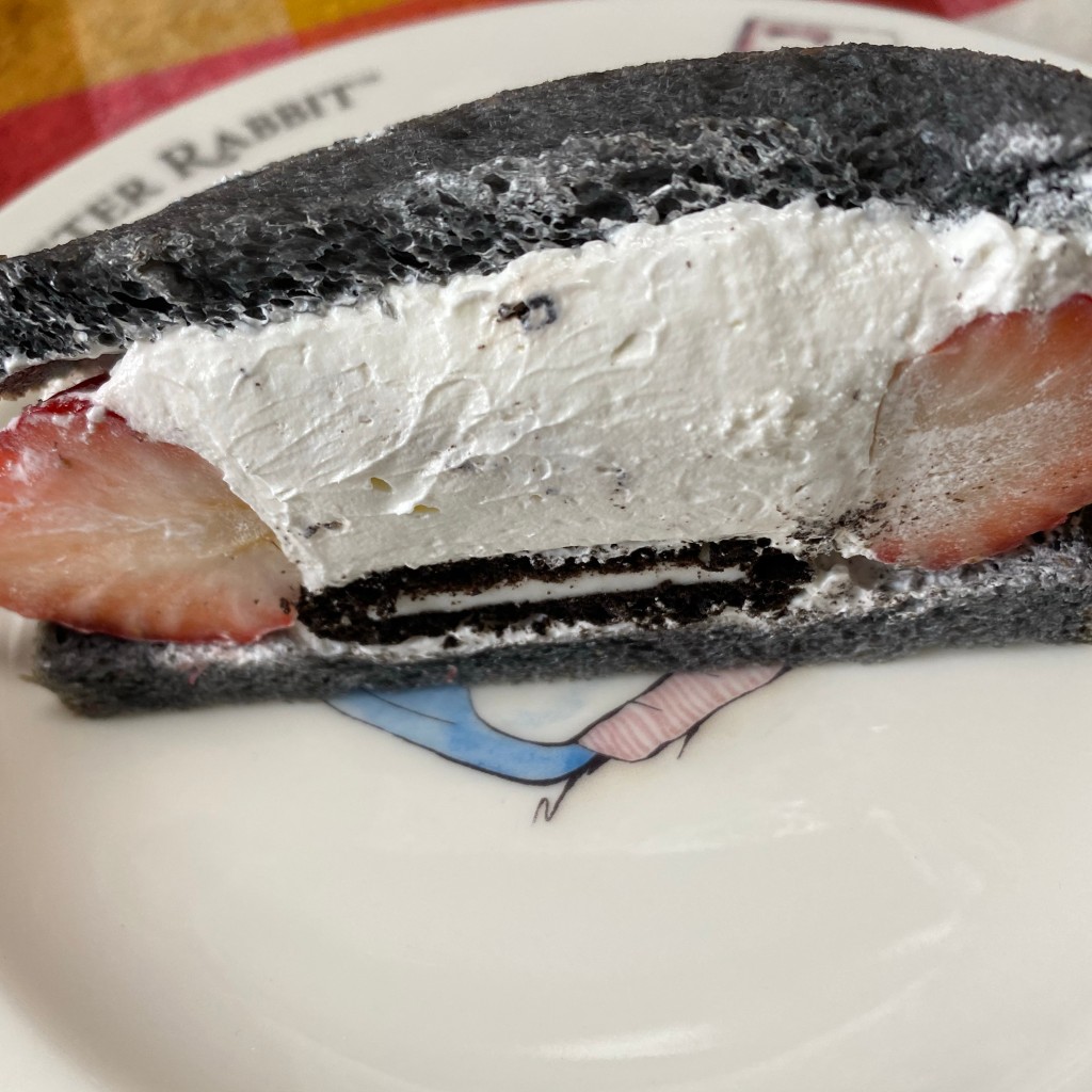 ユーザーが投稿した苺&オレオのサンドイッチの写真 - 実際訪問したユーザーが直接撮影して投稿した今浦町サンドイッチRoom:105の写真