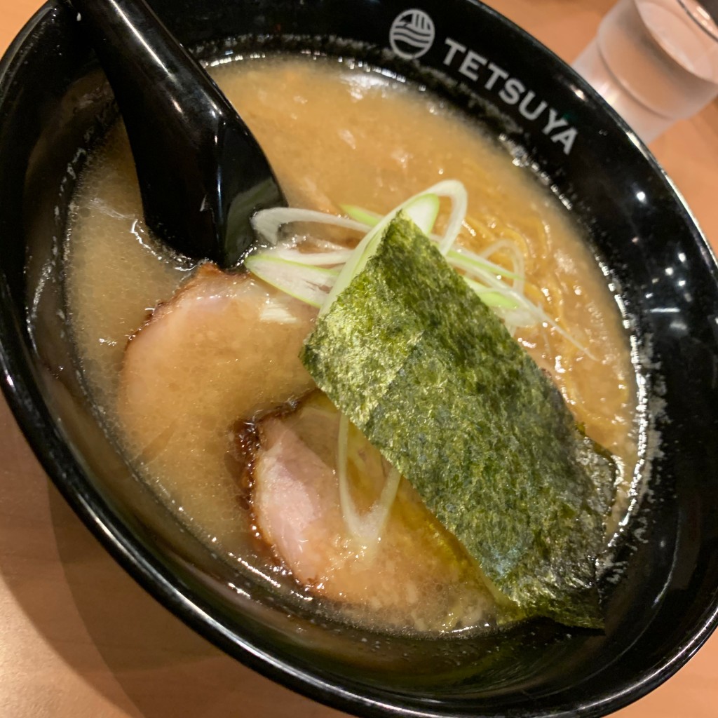 ユーザーが投稿した正油ラーメンの写真 - 実際訪問したユーザーが直接撮影して投稿した北三十二条東ラーメン専門店らーめんてつや 北32条店の写真