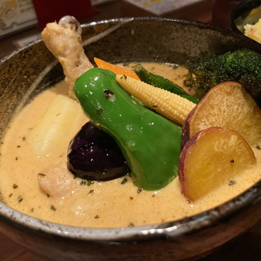 ユーザーが投稿したチキン野菜カレーの写真 - 実際訪問したユーザーが直接撮影して投稿した南三条西スープカレーイエローの写真