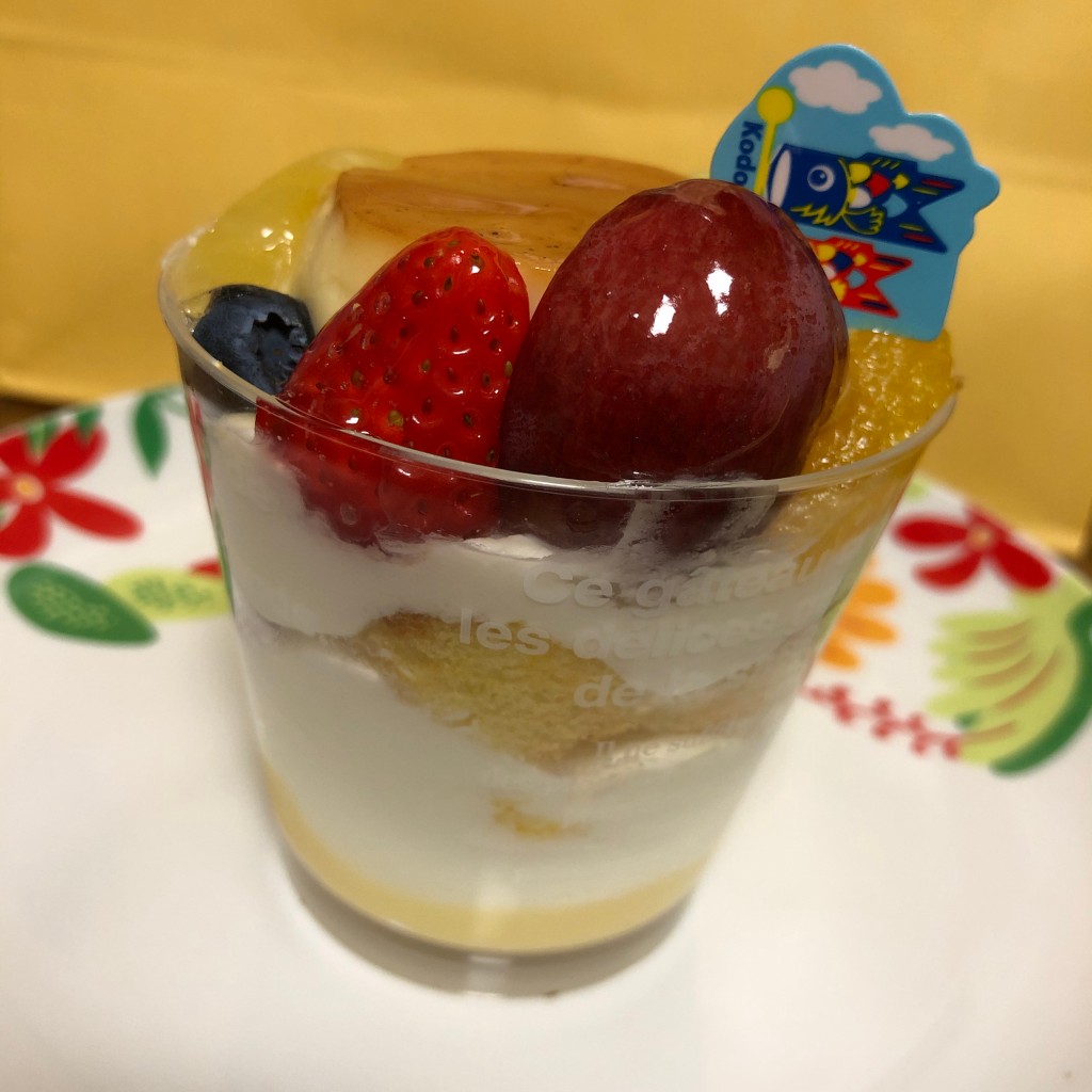 ユーザーが投稿したプリンアラモードの写真 - 実際訪問したユーザーが直接撮影して投稿した生野西スイーツ洋菓子のサフラン 寺田町店の写真