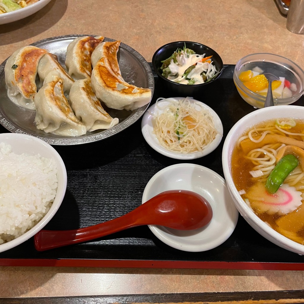 ユーザーが投稿した焼き餃子定食の写真 - 実際訪問したユーザーが直接撮影して投稿した戸越中華料理百番 戸越銀座店の写真