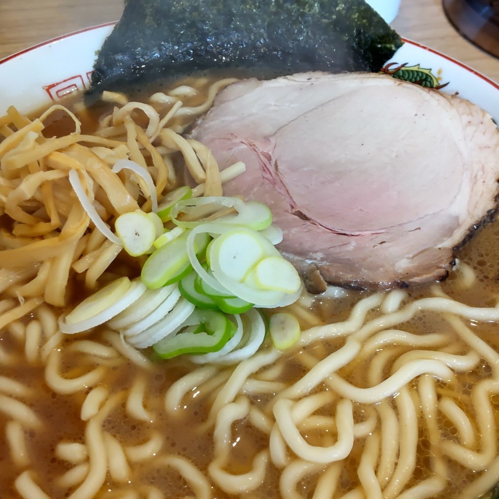 ユーザーが投稿したしょうゆラーメンの写真 - 実際訪問したユーザーが直接撮影して投稿した西十七条南ラーメン / つけ麺ラーメン 衆來の写真