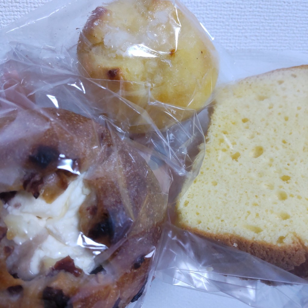 ユーザーが投稿したシフォンケーキの写真 - 実際訪問したユーザーが直接撮影して投稿した中広町ベーカリー米粉パン工房 源の写真