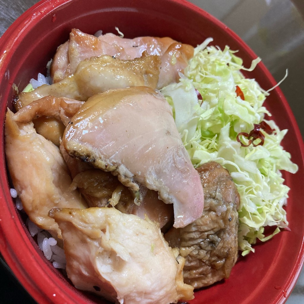 ユーザーが投稿した鶏もも燻製肉ごはんの写真 - 実際訪問したユーザーが直接撮影して投稿した日枝肉料理​齋藤家の燻製肉ご飯の写真