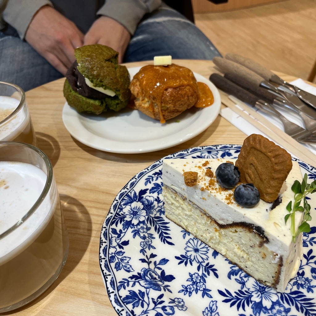 [スイーツが美味しいカフェ🍰☕️]をテーマに、LINE PLACEのユーザーSuzuchonnさんがおすすめするグルメ店リストの代表写真