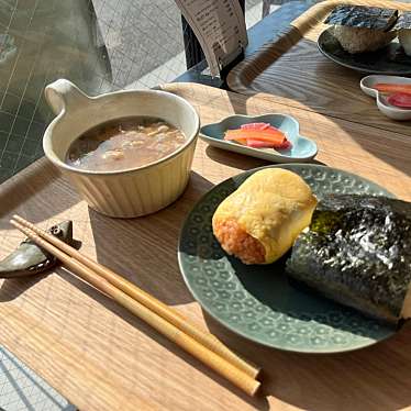 実際訪問したユーザーが直接撮影して投稿した関戸おにぎりおむすびカフェ くさびやの写真