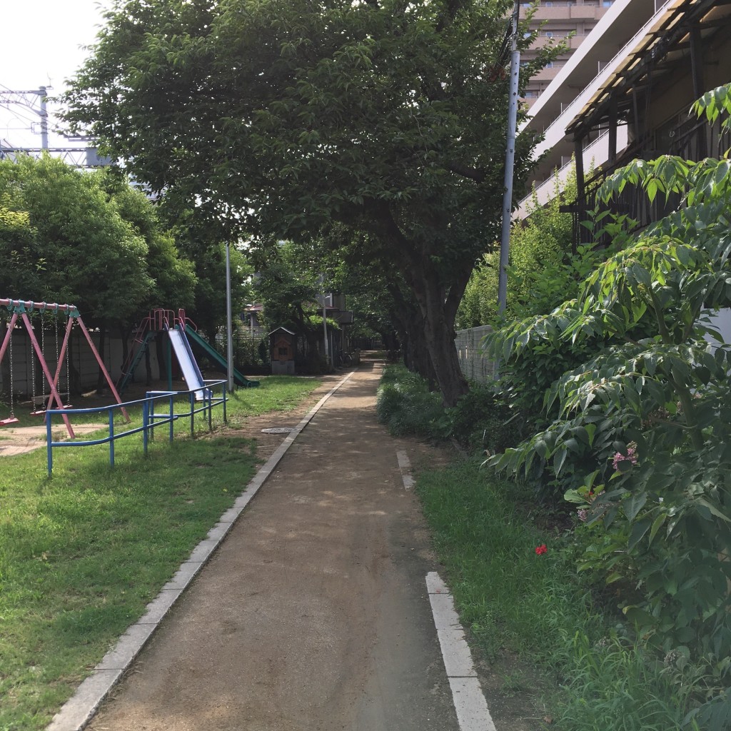 ぶどううり・くすこさんが投稿した西大物町公園のお店西大物緑地/ニシオオモノリョクチの写真