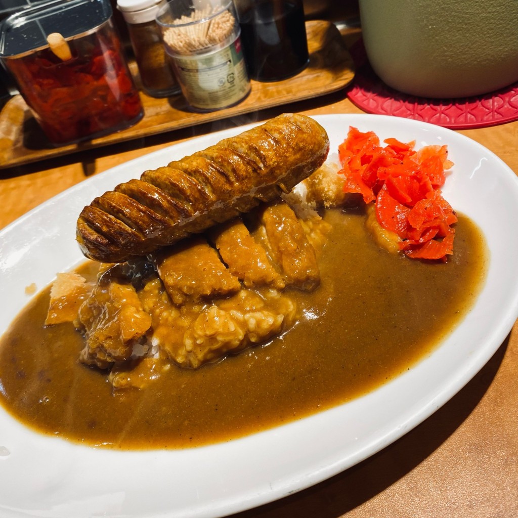 せんべろ11号さんが投稿した難波千日前カレーのお店俺たちのカレー家 難波本店/オレタチノカレーヤ ナンバホンテンの写真