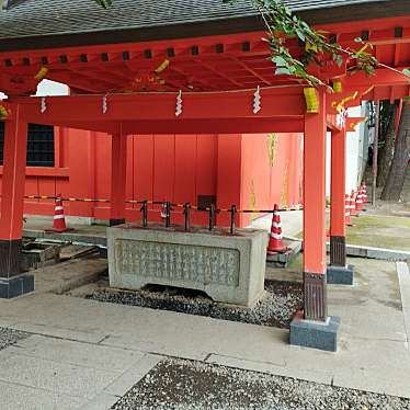 実際訪問したユーザーが直接撮影して投稿した新宿地域名所花園神社 手水舎の写真