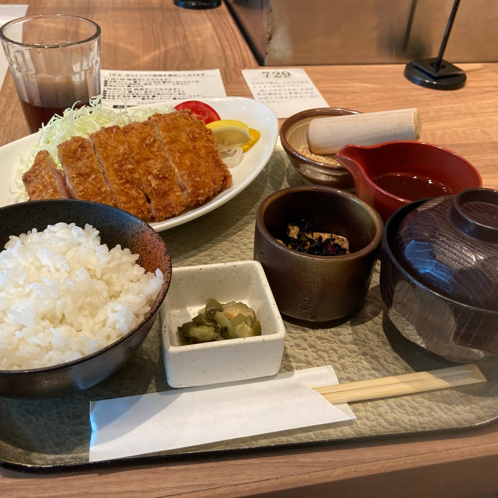 ユーザーが投稿したLunchとんかつ御飯の写真 - 実際訪問したユーザーが直接撮影して投稿した虎ノ門居酒屋和食バル音音 虎ノ門ヒルズ店の写真