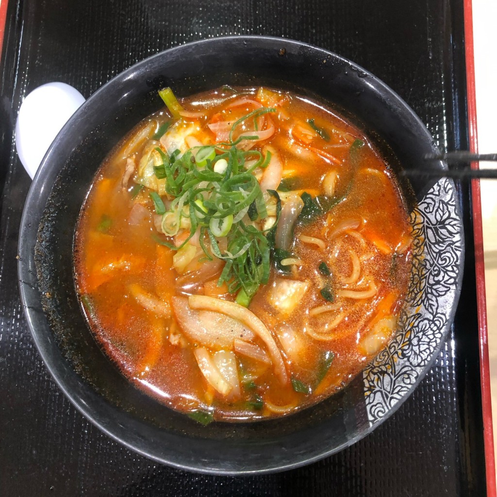 ユーザーが投稿した旨辛チゲラーメンの写真 - 実際訪問したユーザーが直接撮影して投稿した宇品東韓国料理石焼きキッチン 広島宇品イオンFS店の写真