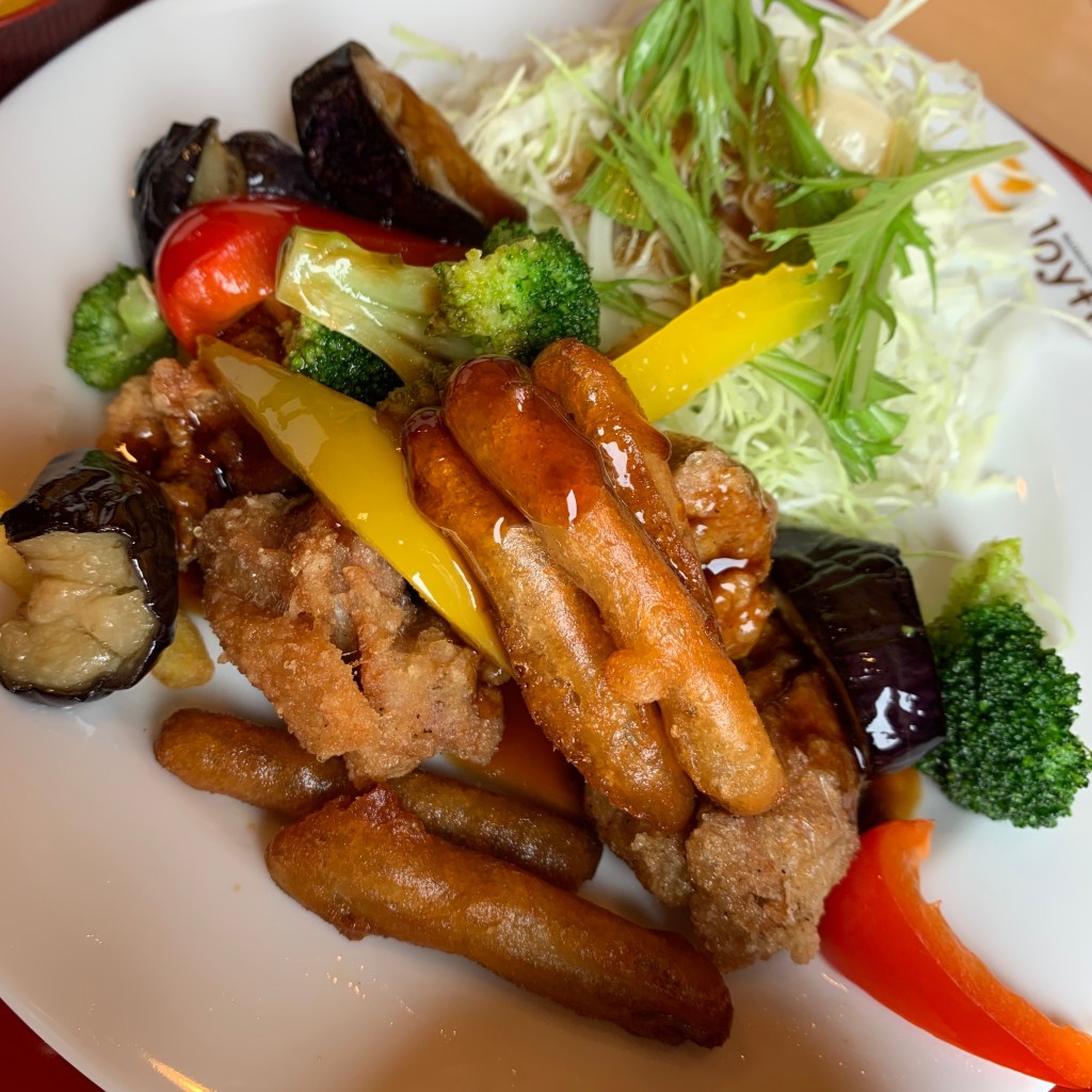 ユーザーが投稿した彩り野菜と若鶏の黒酢あんかけ定食の写真 - 実際訪問したユーザーが直接撮影して投稿した鴨方町六条院中ファミリーレストランジョイフル 鴨方店の写真