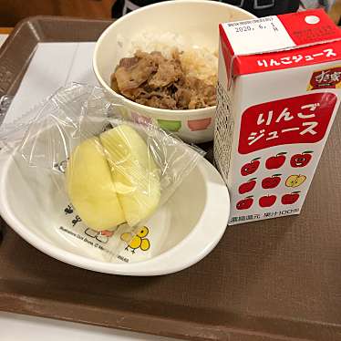 実際訪問したユーザーが直接撮影して投稿した水の森牛丼すき家 仙台水の森店の写真