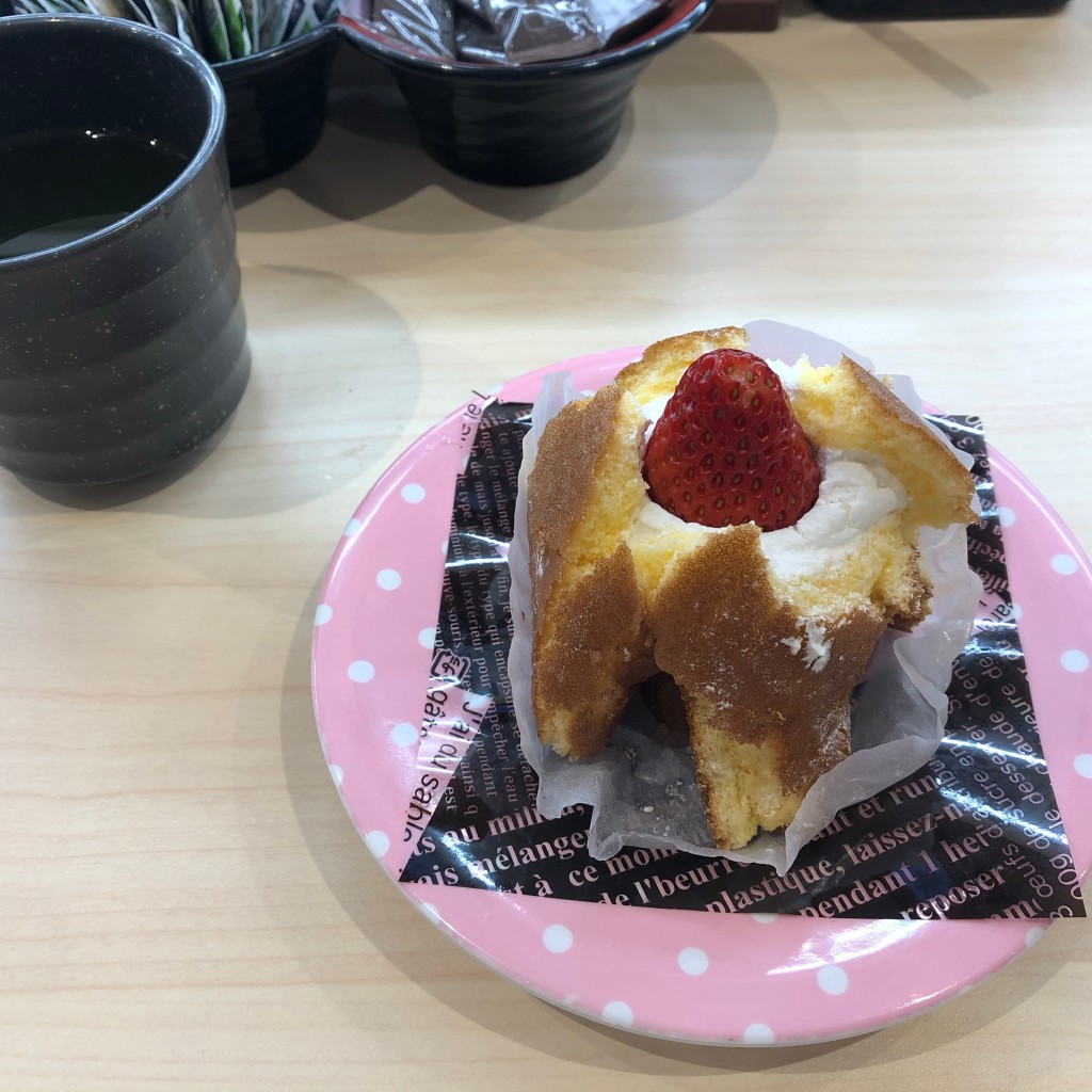 ユーザーが投稿した苺のふんわりショートケーキの写真 - 実際訪問したユーザーが直接撮影して投稿した光が丘回転寿司はま寿司 相模原光が丘店の写真
