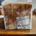 角型食パン - 実際訪問したユーザーが直接撮影して投稿した岡津町ベーカリーボンジョルネの写真のメニュー情報
