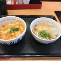 親子丼 - 実際訪問したユーザーが直接撮影して投稿した水木通丼ものなか卯 新開地店の写真のメニュー情報