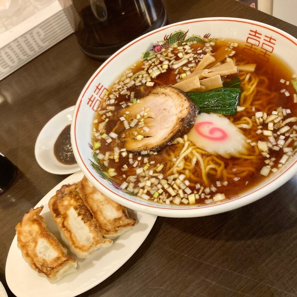 ユーザーが投稿したラーメンと餃子の写真 - 実際訪問したユーザーが直接撮影して投稿した東陽ラーメン / つけ麺来々軒の写真