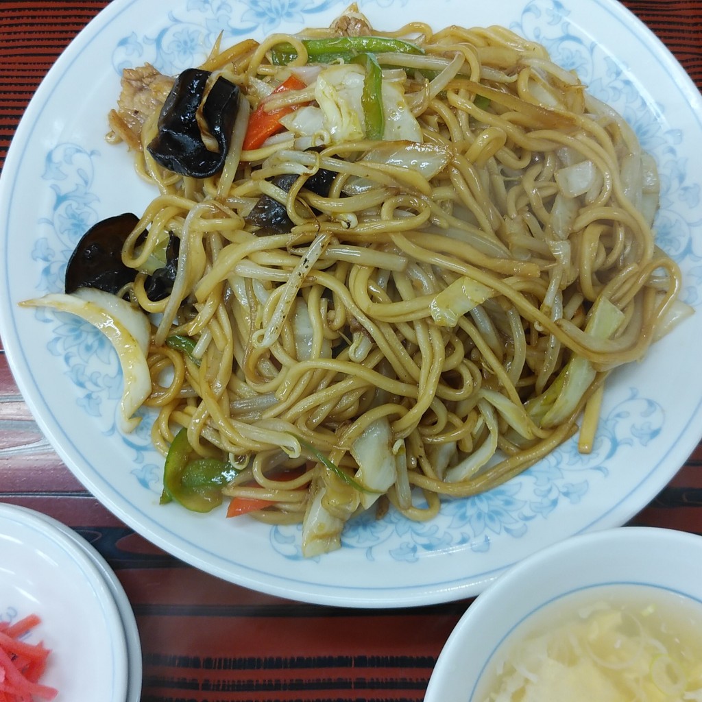 ユーザーが投稿した焼きそばの写真 - 実際訪問したユーザーが直接撮影して投稿した上広谷餃子ぎょうざの満洲 鶴ヶ島駅前店の写真