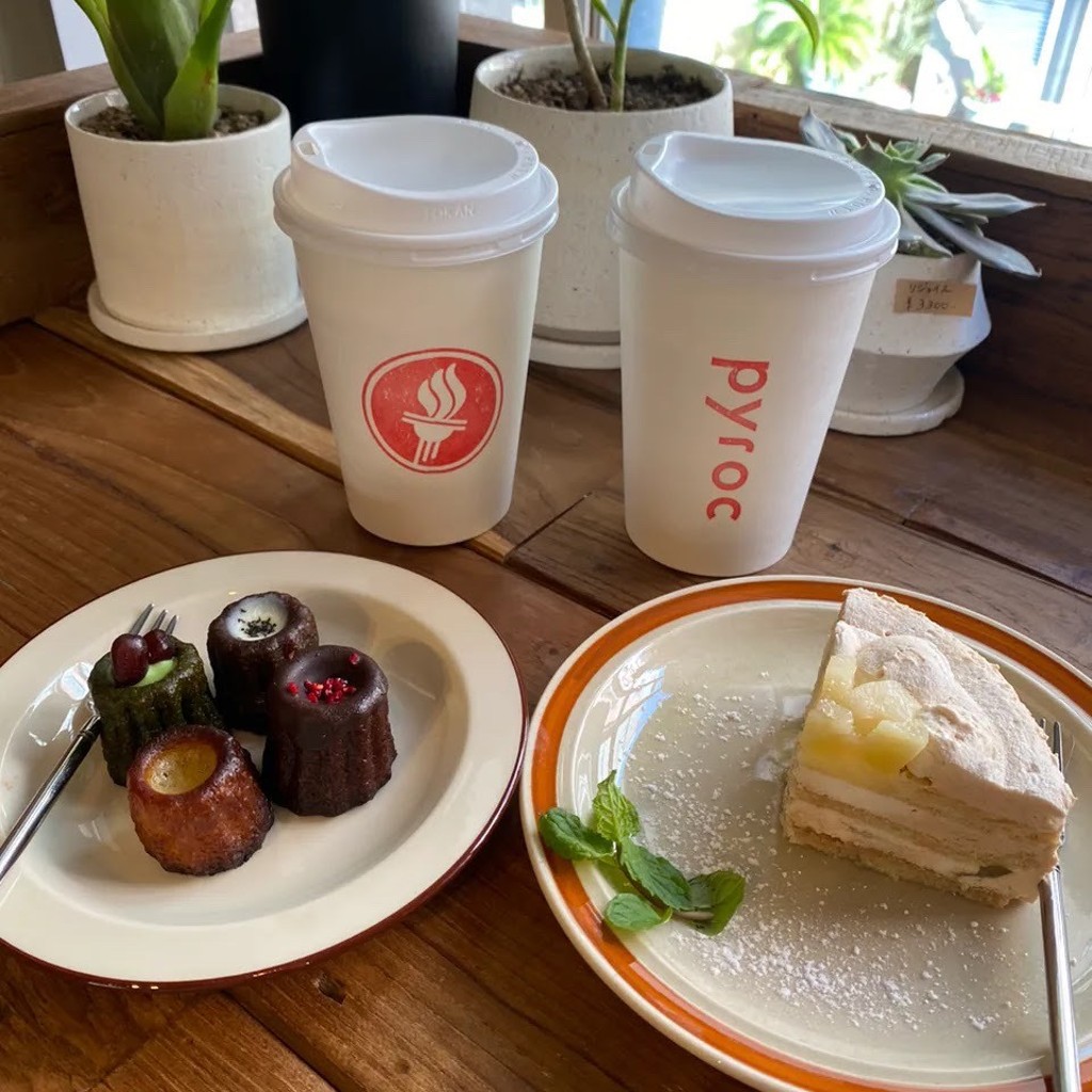 シロクロ0815さんが投稿した新町カフェのお店pyroc coffee&barの写真