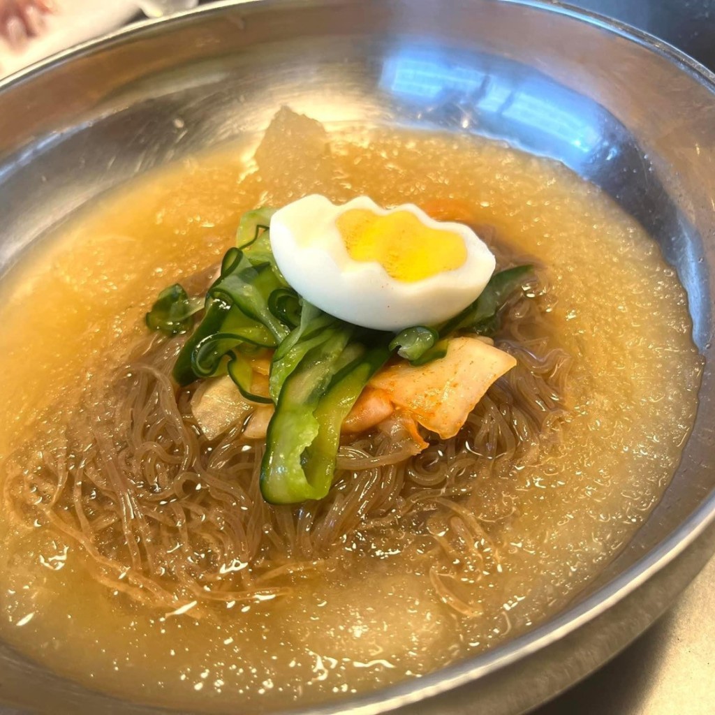 ユーザーが投稿した水冷麺の写真 - 実際訪問したユーザーが直接撮影して投稿した大久保韓国料理くるむの写真