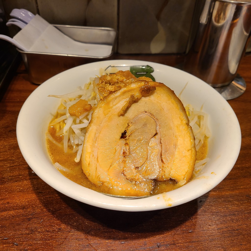 motsuさんが投稿した丸の内ラーメン / つけ麺のお店雷 東京本丸店/カミナリ トウキョウホンマルテンの写真